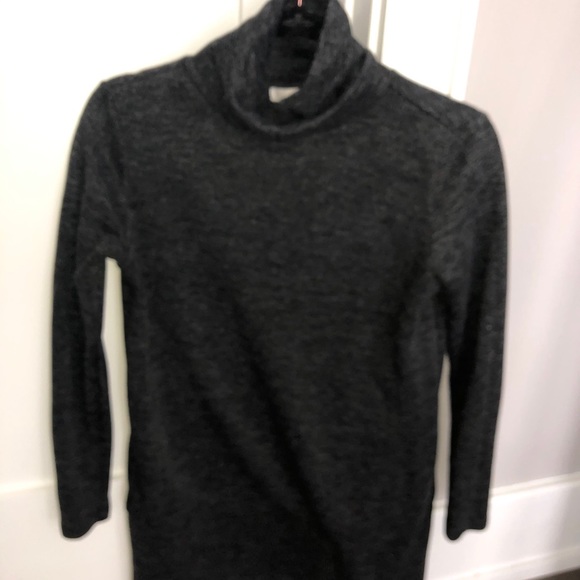 Dark gray turtleneck dress - Picture 3 of 3